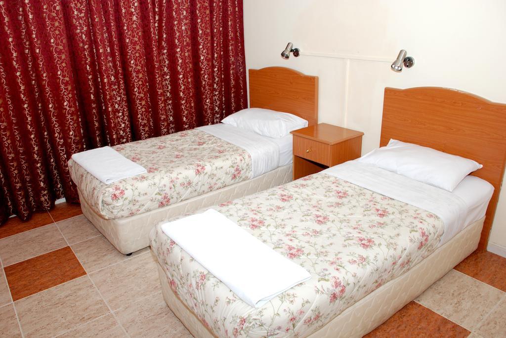 Lavender Hotel Apartments Дубай Номер фото